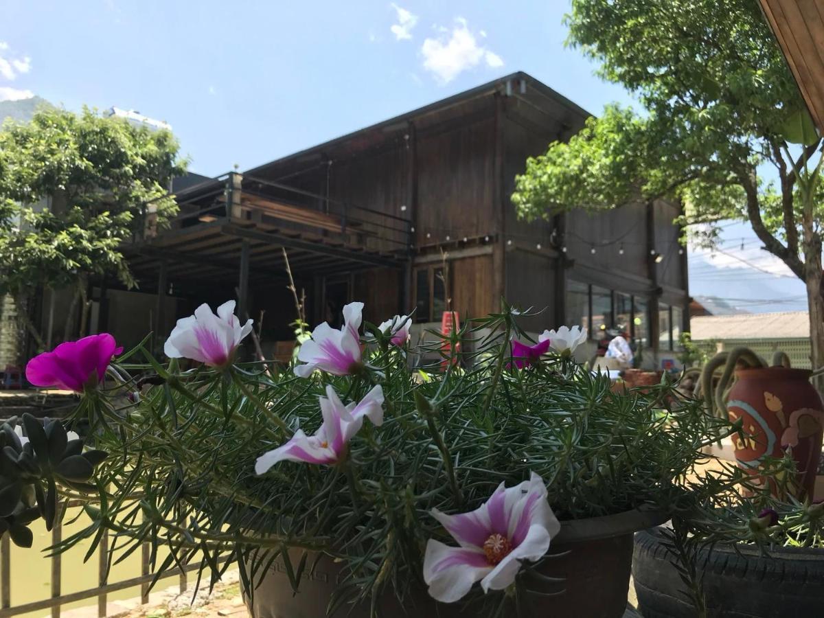 Little Ta Van Homestay Sapa Exterior foto